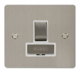 FPSS751WH  Define Ingot 13A Switched Connection Unit